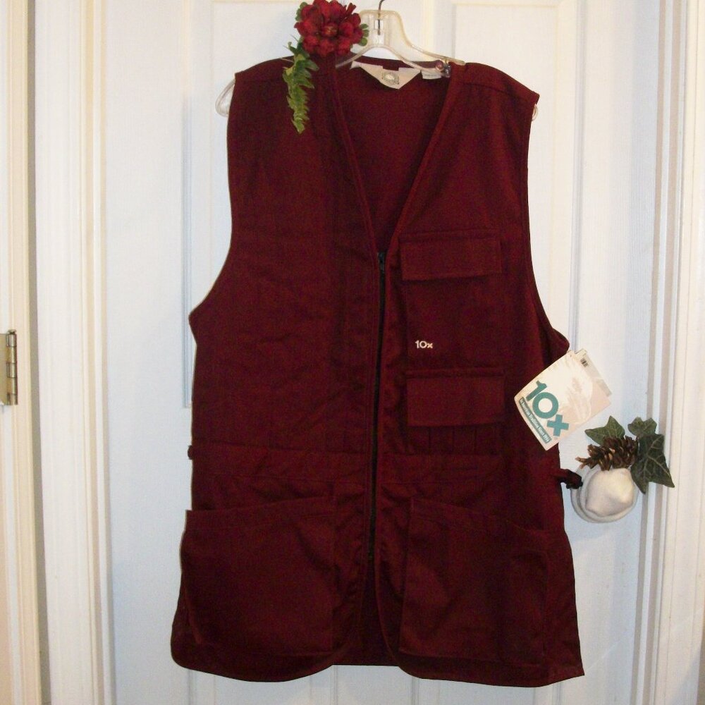 Vintage NWT 10X Burgundy Shooting Hunting Vest Sz L Made in USA